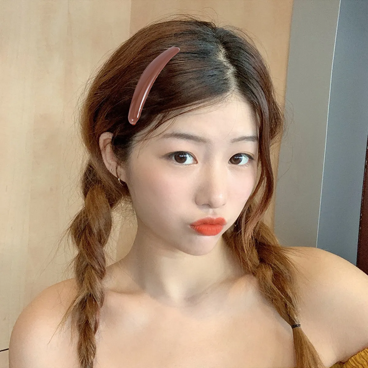 

Набор из 3 акриловых гребней-заколок для волос с зубцами, противоскользящие, модные, элегантные, для женщин, для шопинга