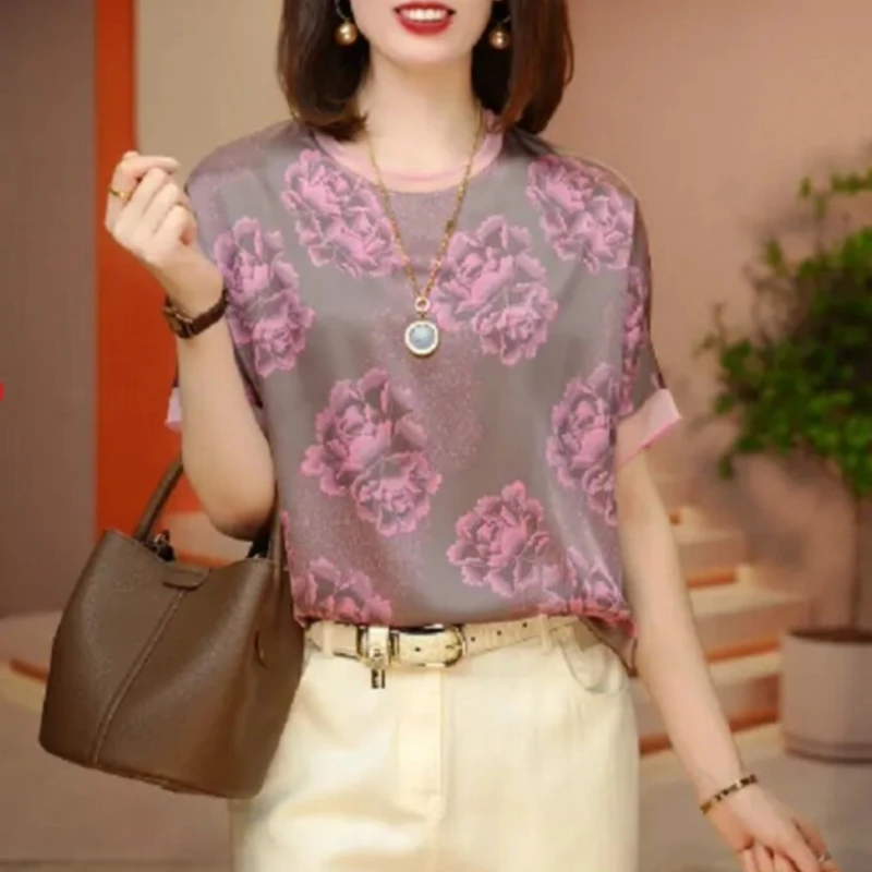 2024 Summer New High End Short Sleeved Chiffon T-shirt Women's Style Fragmented Flower Fashion Small Shirt Loose Covering Belly