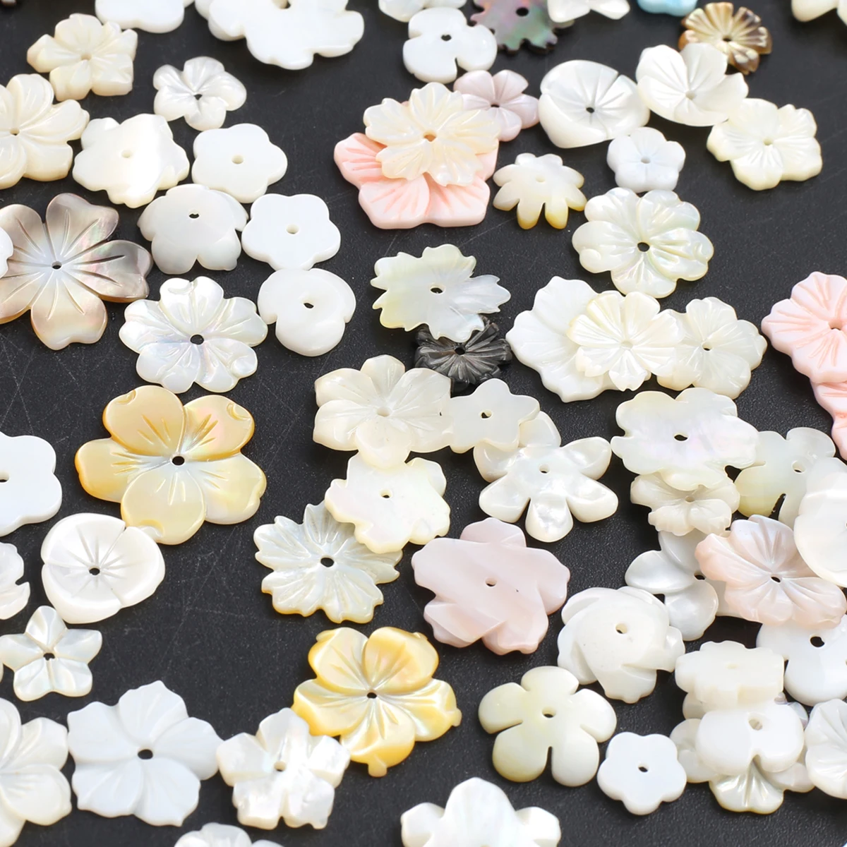 10Pcs Natural Shell Flower Beads Mix Color Shell Petals for Jewelry Trend Making DIY Necklace Earrings Accessories 11-15mm