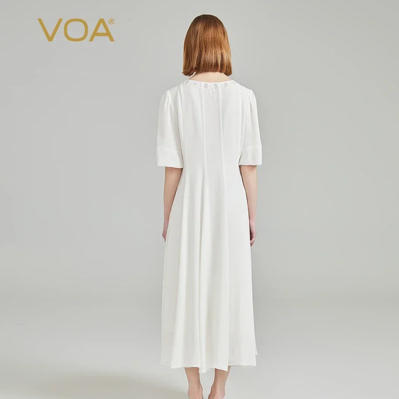 Voa chá branco três camadas georgette seda pura oco em torno do pescoço lanterna manga curta cintura vestido de seda doce ae2059
