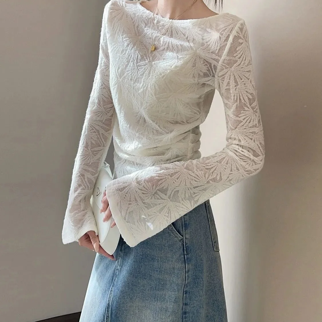 Spring Autumn New Style Bamboo Leaf Embroidery Long Sleeve Irregular Lace Slimming Fashionable Versatile Weight Loss Base Top...