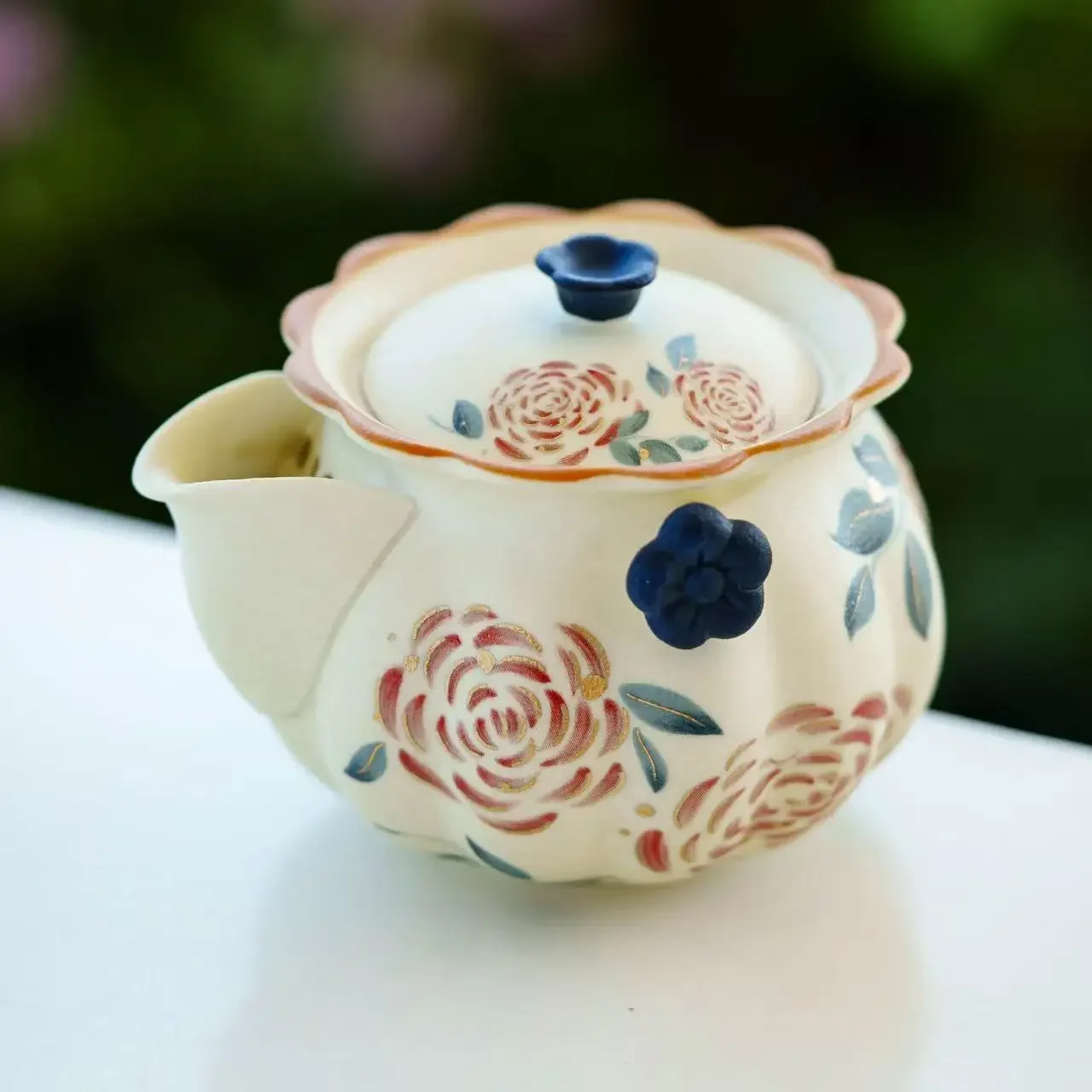 160ML Bronzing Rose Ceramic Bubble Teapot Household Tea Hand Grab Pot KungFu TeaSet Gift for Friends Home Decoration Accessories