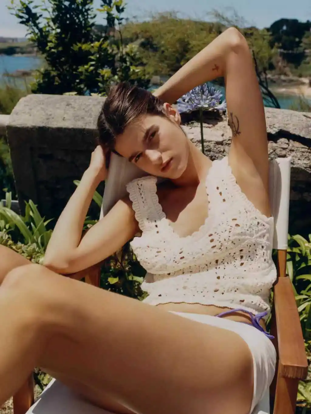 Verano 2025 nueva llegada de las mujeres de gama alta sensación de punto de encaje Crop Top Correa chaleco Top 67703 72 versátil Sle ort longitud P...