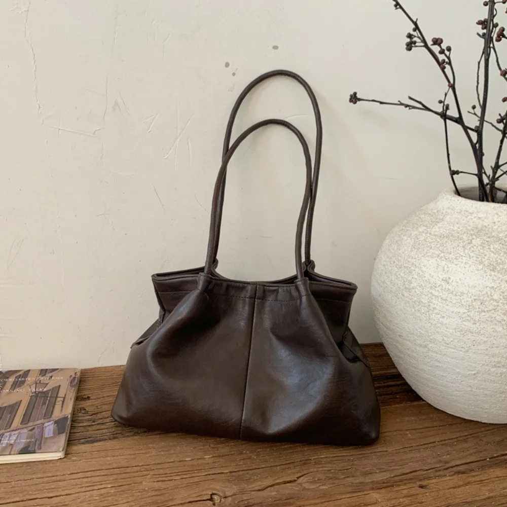 

Retro Large Capacity Tote Bag Soft PU Leather Magnetic Snap Shoulder Bag Matte Texture Women's Handbag