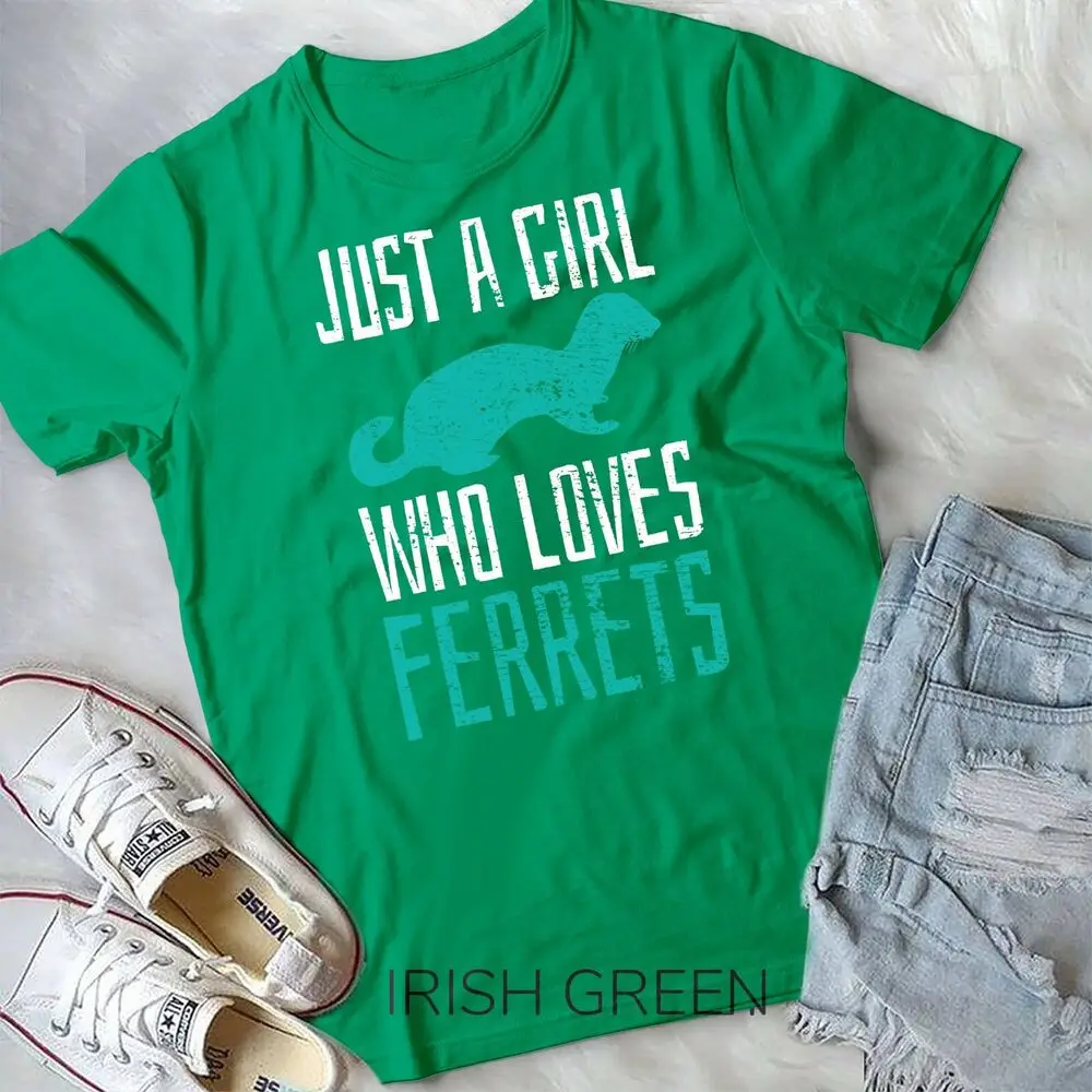 Ferret Just A Girl Who Loves Ferrets Cute Vintage Gift T-Shirt Unisex T-shirt