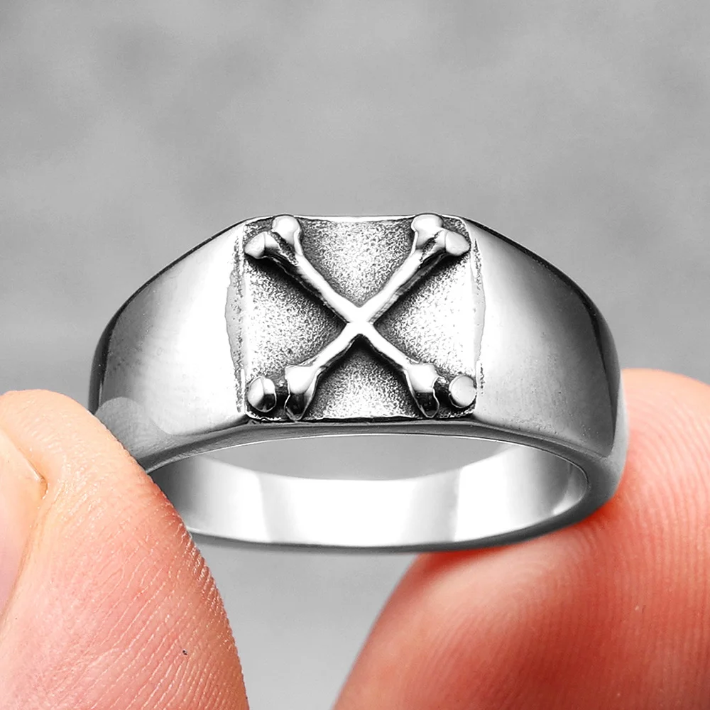 

Skeleton Rings 316L Stainless Steel Gothic Retro Skull Men Ring Rock Punk Party for Biker Rider Friend Jewelry Gift Wholesale