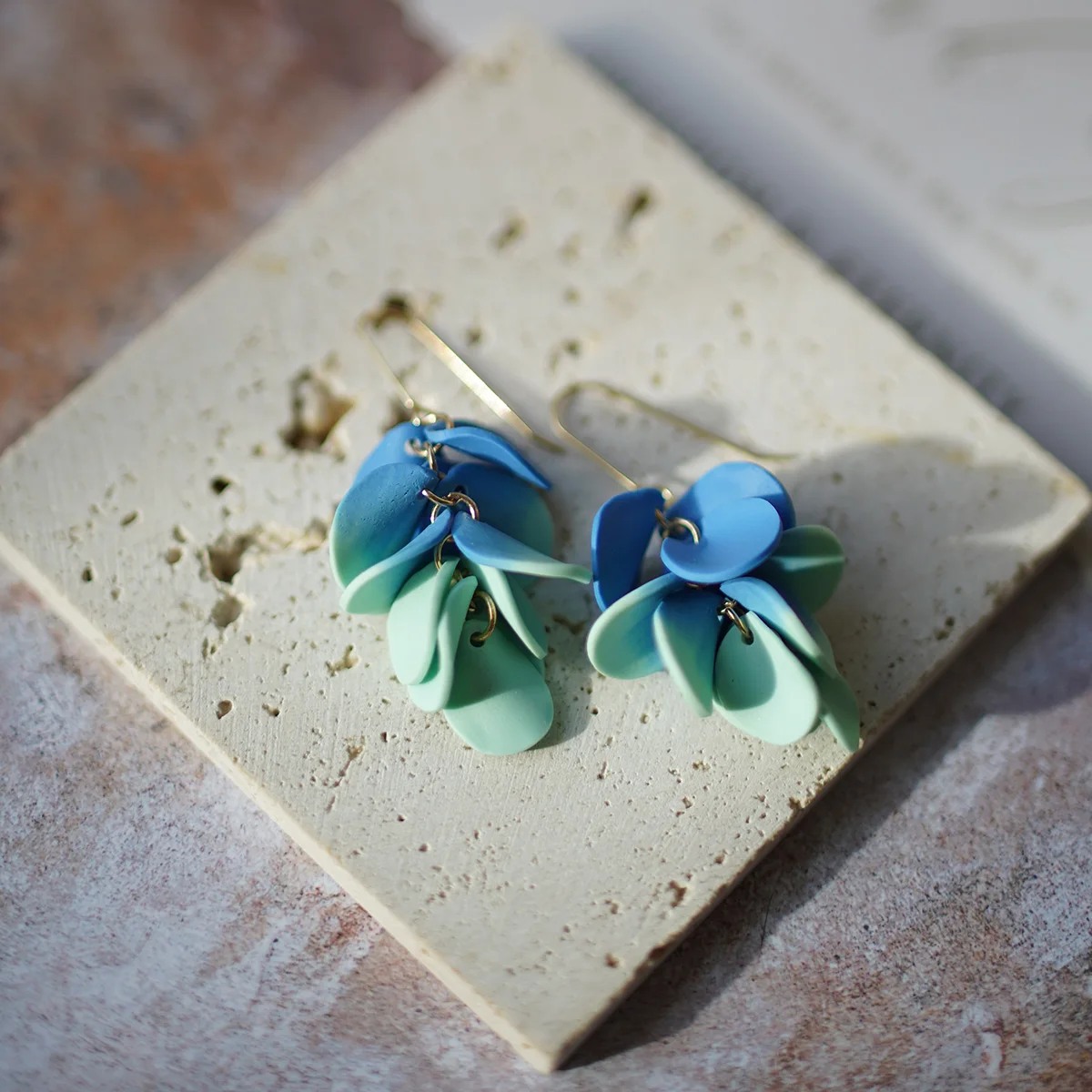 Romatic Marble Polymer Clay Earrings Bright Contrast Colors Cluster Shape Leaf Drop Dangle for Holiday Spring Summer Holiday