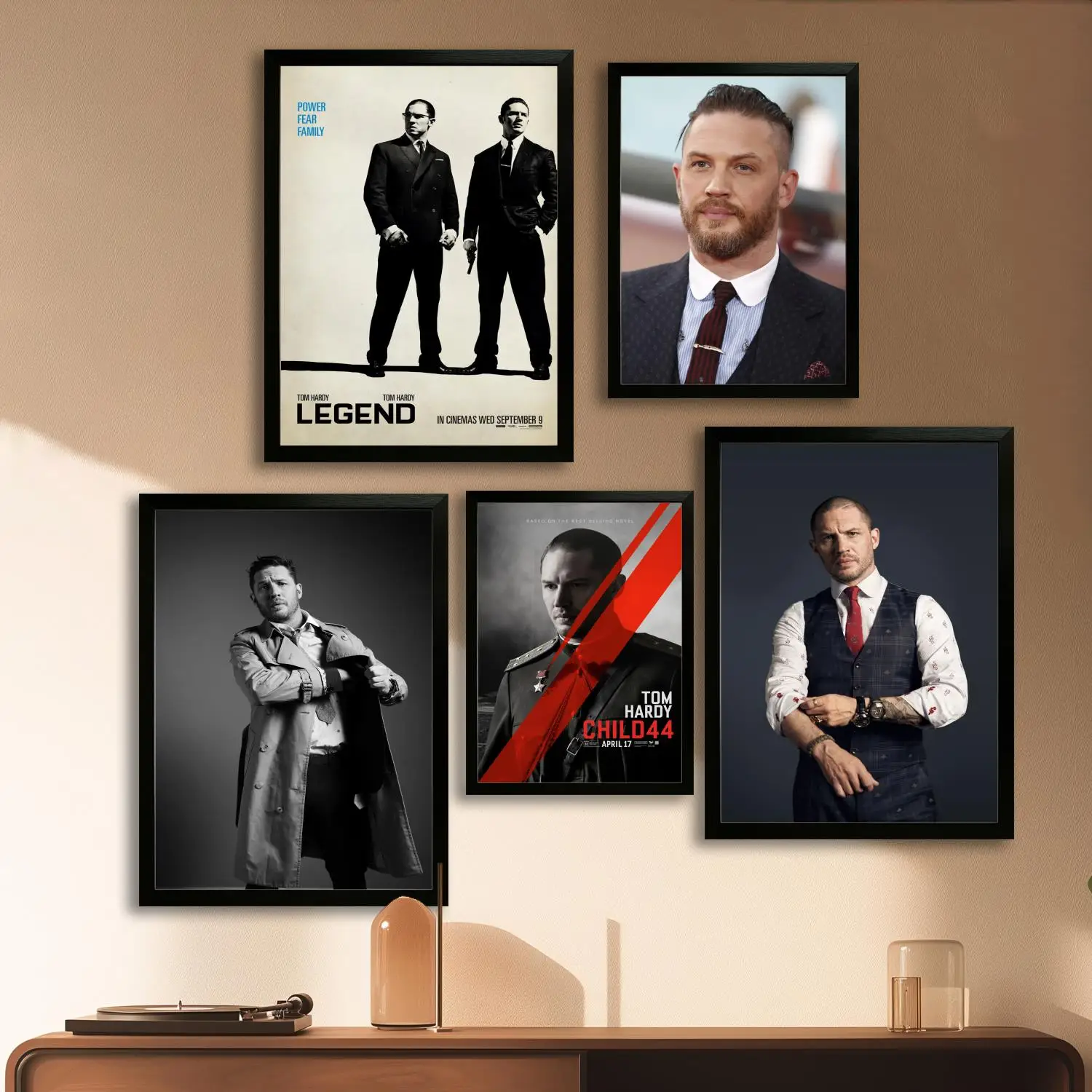 tom hardy actor Canvas Art Poster and Wall Art Picture Print, Modern Family Bedroom Decor Posters,Decorative painting