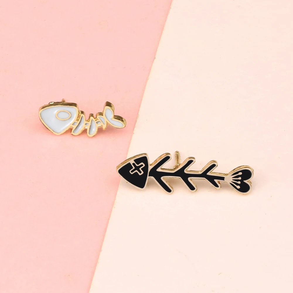 Cartoon Fishbone Brooches Enamel Pin Women Men Child Clothes Jackets Shirt Collar Pin Personality Badge Fantasy Gifts Jewelry