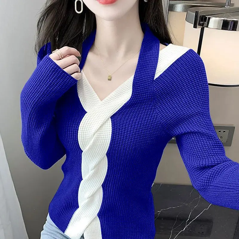 Contrast Color Twist Sexy Hollow Halter Chic Knitwear Women\'s Autumn Winter Casual Slim Long Sleeve Pullover Top Knitted Sweater