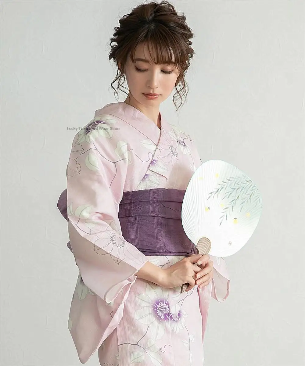 Kimono tradicional japonês Yukata Stage Show Traje Cosplay Haori Vintage Floral Robe Stage Fancy Wear Vestido festival de noite