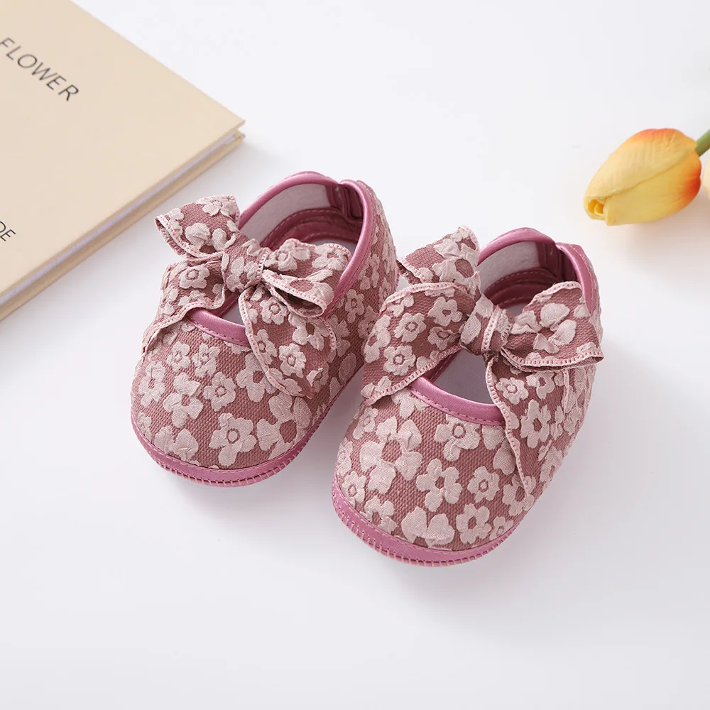 

Lace Embroidered Bow Toddler Shoes Toddlers First Walkers Baby Girls Princess Dress Shoes Newborn Feetwear Soft Sole Baby Shoes