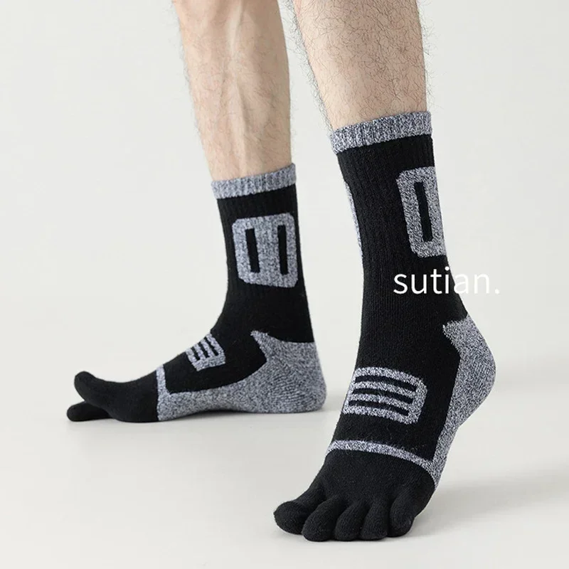 3 Pairs Toe Sports Socks Man Thick Winter Warm Five Finger Socks Fleece Fluffy Fitness Crew Socks Athletic