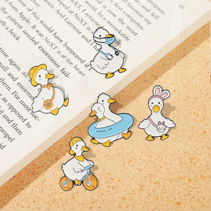 Swim Cycling Pin Bag Lapel Pins Cartoon Funny Badge Jewelry Gift for Kid Lovely Animal Enamel Pins Custom Goose Duck Shop Pinsg