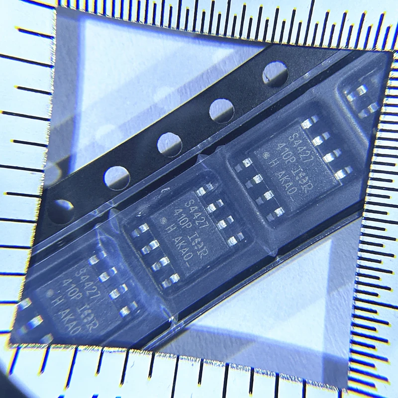 New original (10pcs) IRS4427STRPBF (Marking S4427) SOP-8 20V Dual Low Side Gate Driver IC Chip