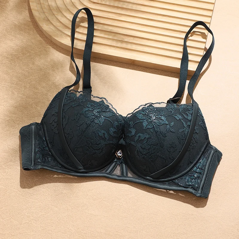 

Autumn Winter Women’s Push Up Lace Bra Comfort Padded Underwire Bra Lift Up Add One Cup FW6052