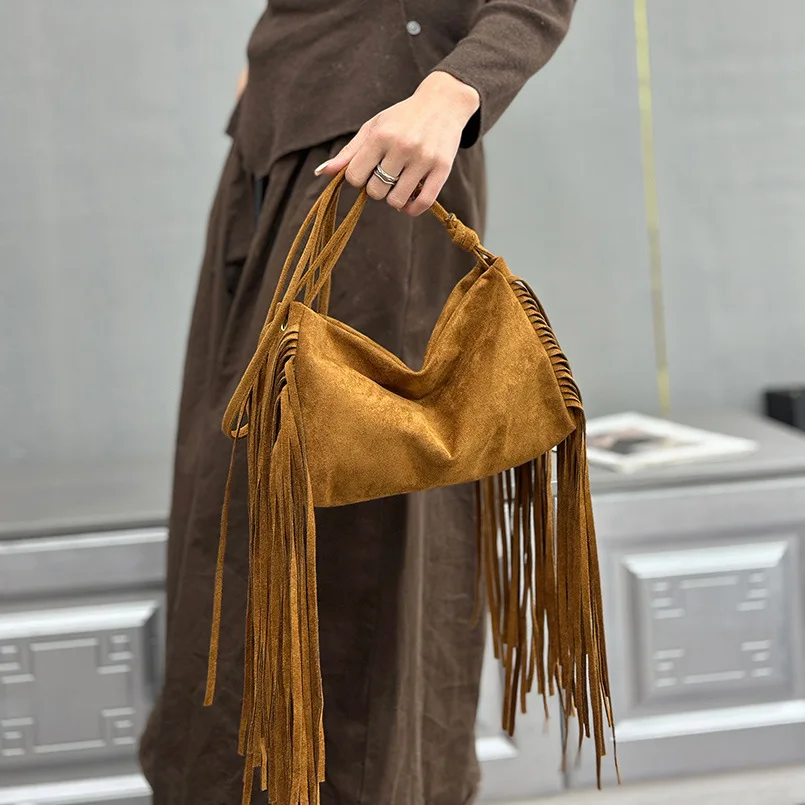 

Женские замшевые сумки-кроссбоди 2026 с кисточками, вместительные дорожные сумки, винтажные женские сумки-тоут
