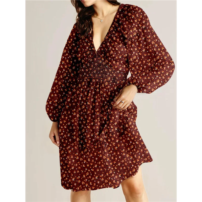 Sukienka mini w stylu boho z kwiatowym wzorem, dekoltem w serek, długim rękawem, elastyczną talią i marszczeniami, idealna na jesień, codzienna, rozkloszowana, letnia sukienka na lato.