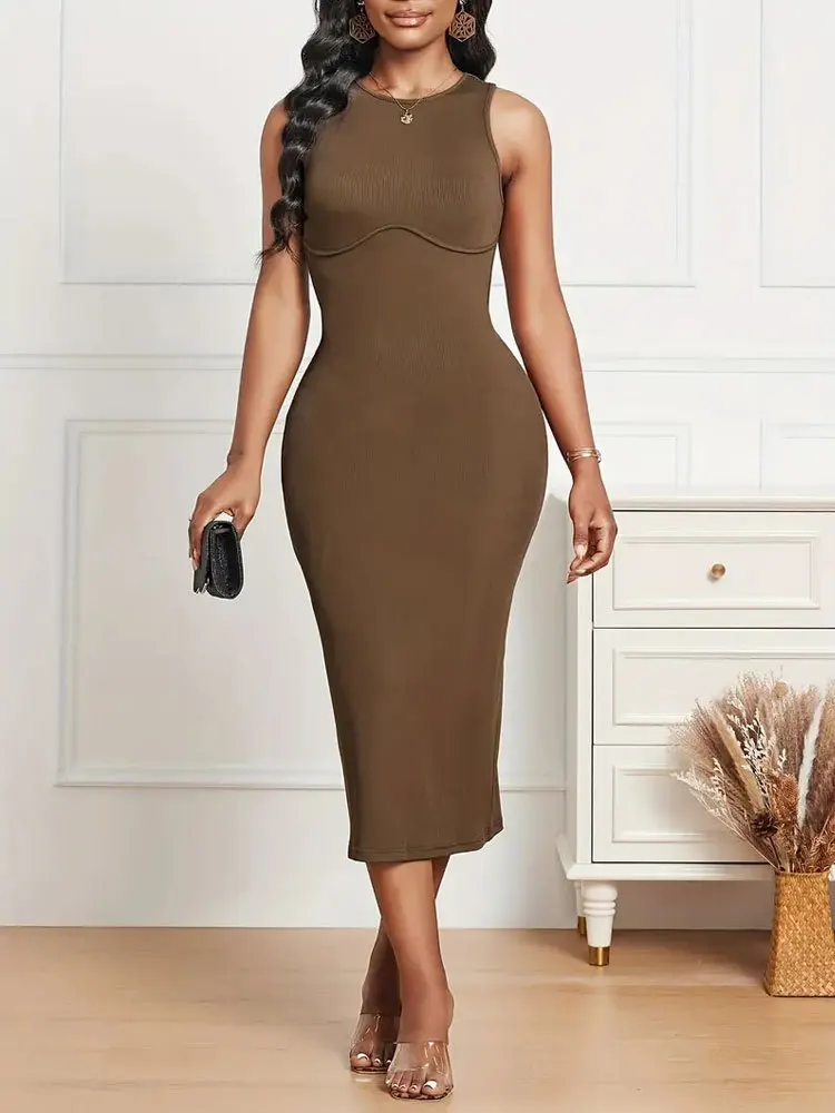 

2025 Elegant Slim-Fit Round Neck Vest-Style Deep Back Ribbed Knit Dress, Model A002
