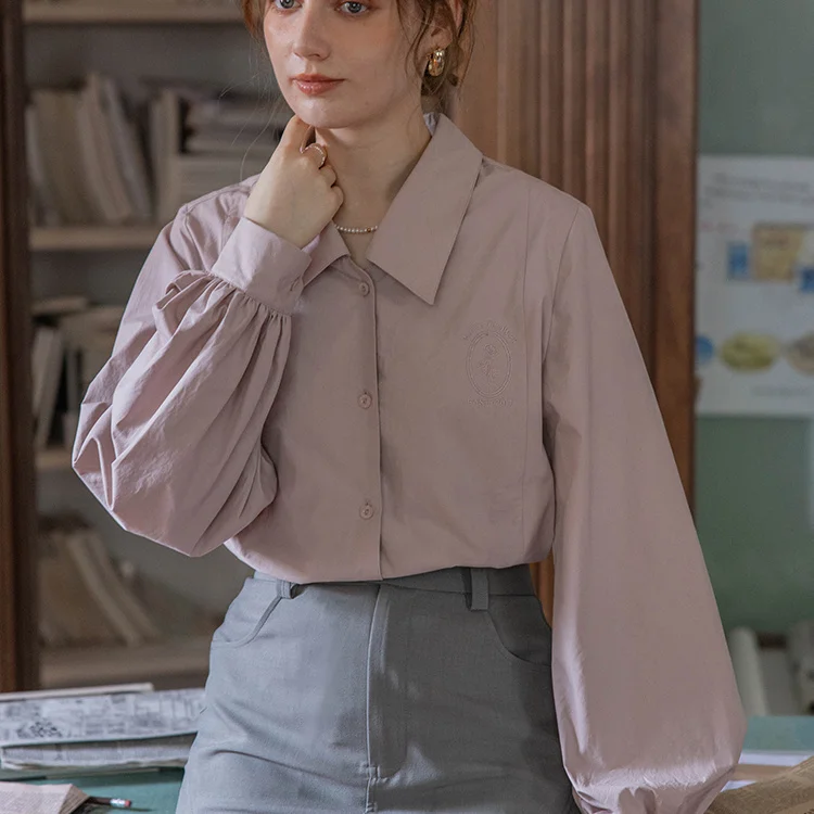 เสื้อแขนยาวสตรีผ้าซาตินกระดุมด้านบนเสื้อสลิมฟิตคอทเทจคอร์ผ่อนคลายสบายๆฤดูใบไม้ผลิสบายวันหยุดสุดสัปดาห์กลางแจ้ง