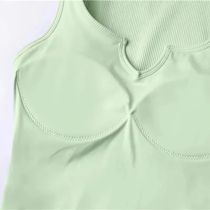 Lemon Ribbed เสื้อกีฬาสําหรับผู้หญิงถ้วยกึ่งคงที่คุณภาพสูงโยคะ Push Up Bras สําหรับฟิตเนสหญิงออกกําลังกายชุดชั้นใน