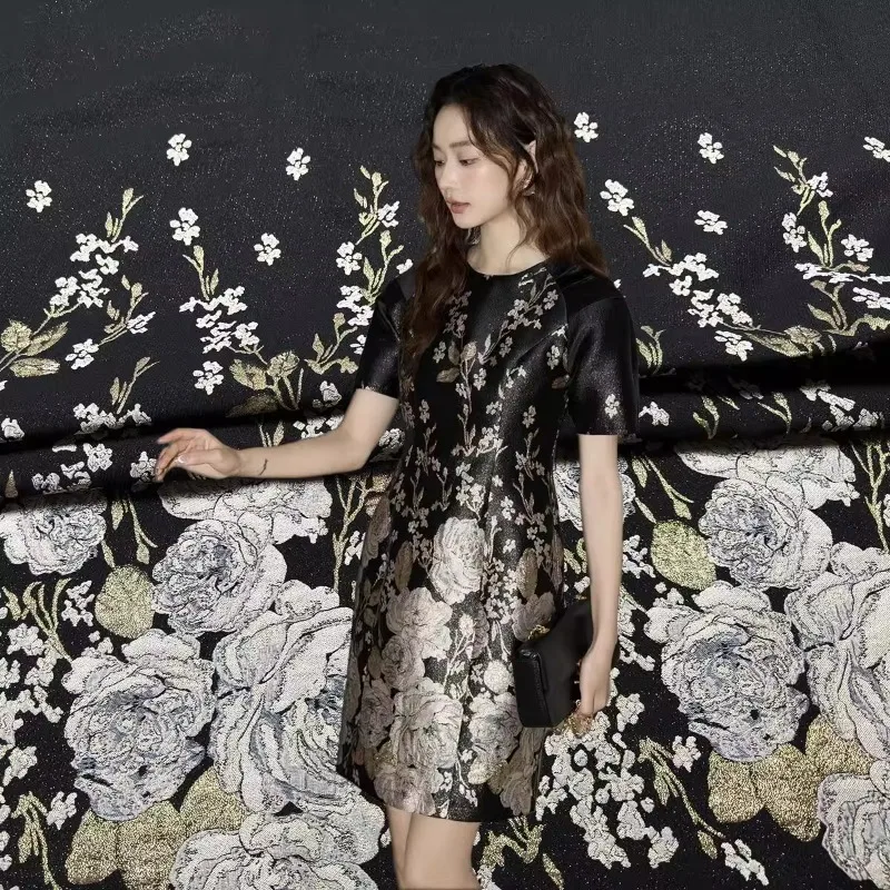 

Жаккардовая ткань для платья из металлической проволоки, ветровка, платье для выступлений, парчовая одежда, модная ткань для шитья своими руками 140x145 см