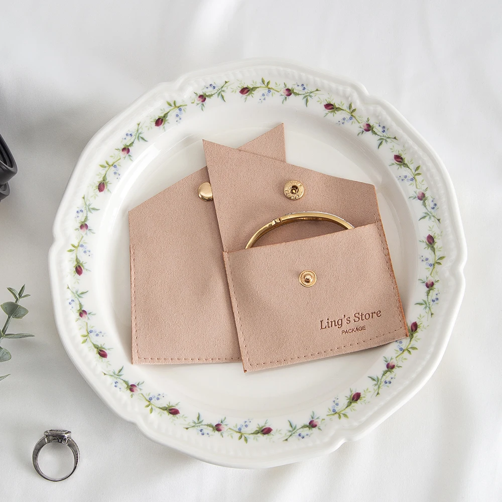 

100Pcs Peach Personalized Logo Jewelry Packaging Microfiber Bag Gold Snap Flap Button Purse Earrings Rings Brooch Coin Packaging