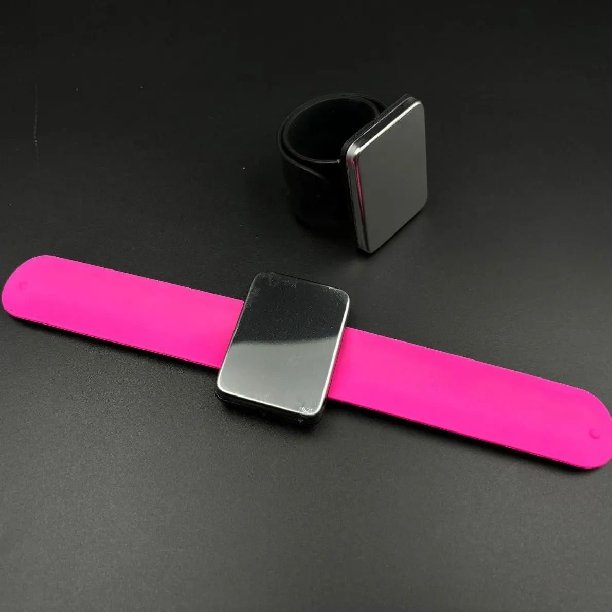 Magnetic Wrist Sewing Pincushion Magnetic Pin Cushion for Sewing Magnetic Pin Holder for Sewing Magnetic Silicone Wrist