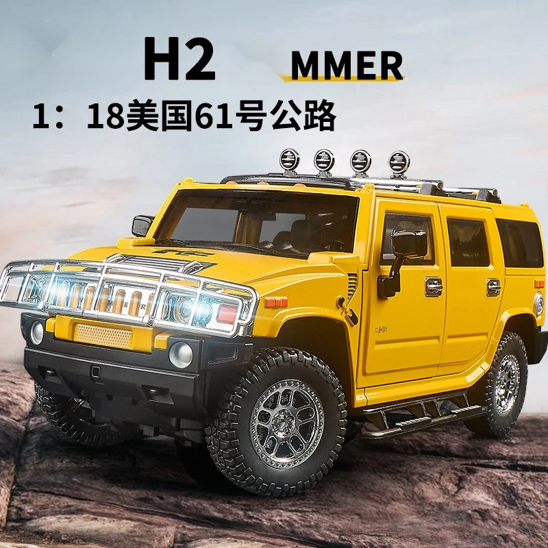 1:18 H2 off-road vehicle Toys Diecast Alloy Models Doors Opened Front Wheel Steering Sound Light Pull Back Children's Day Gifts