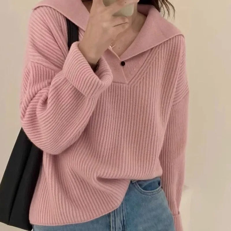 2025 Maglione lavorato a maglia strutturato con colletto blu scuro alla moda da donna Top casual pullover morbido e caldo stile pigro invernale