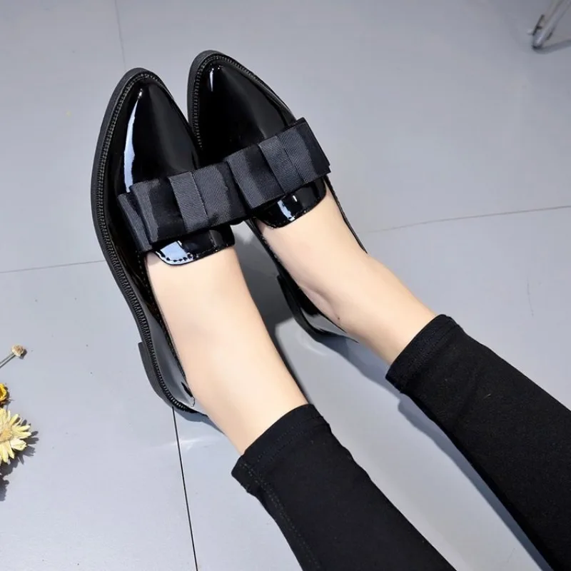 British Style Flat Shoes Loafers Patent Leather Black Work Shoes Professional Small Leather Shoes for Women Autumn