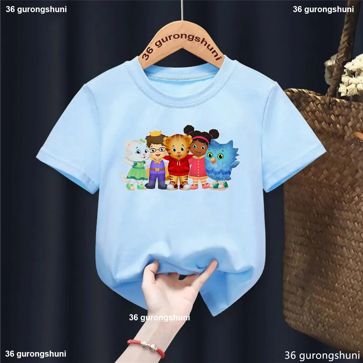 Camiseta con estampado de dibujos animados de Daniel Tiger'S Neighborhood para niños, camisetas de verano Harajuku para niños, camisetas azules, venta al por mayor, nuevo