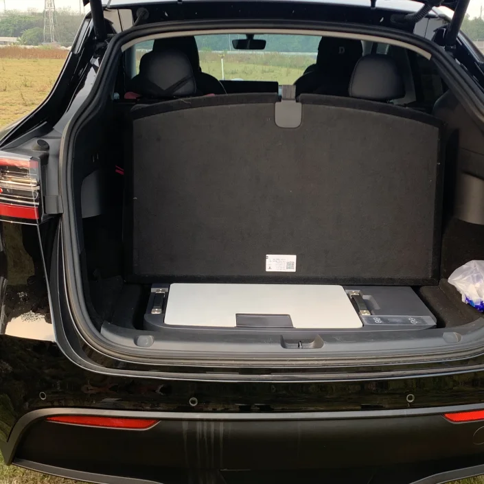 Model Y DC 12V 24V Car Fridge 35L Freezers Compressor Small Portable Car Fridges Design for Model Y Accessories