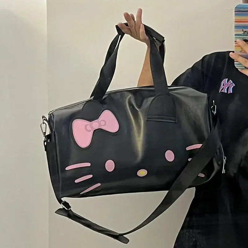 

MINISO Kawaii Anime Hellokitty Big Bag One Shoulder Black Leather Cute Handheld Fitness Bag Crossbody Travel Bag Toys for Kids