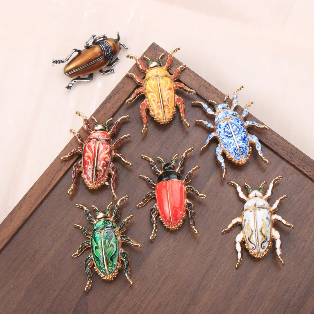 Baroque Luxury Beetle-Inspired Enamel Brooch for Men and Women, Jewelry, Fashion Accessories, Party Gifts
