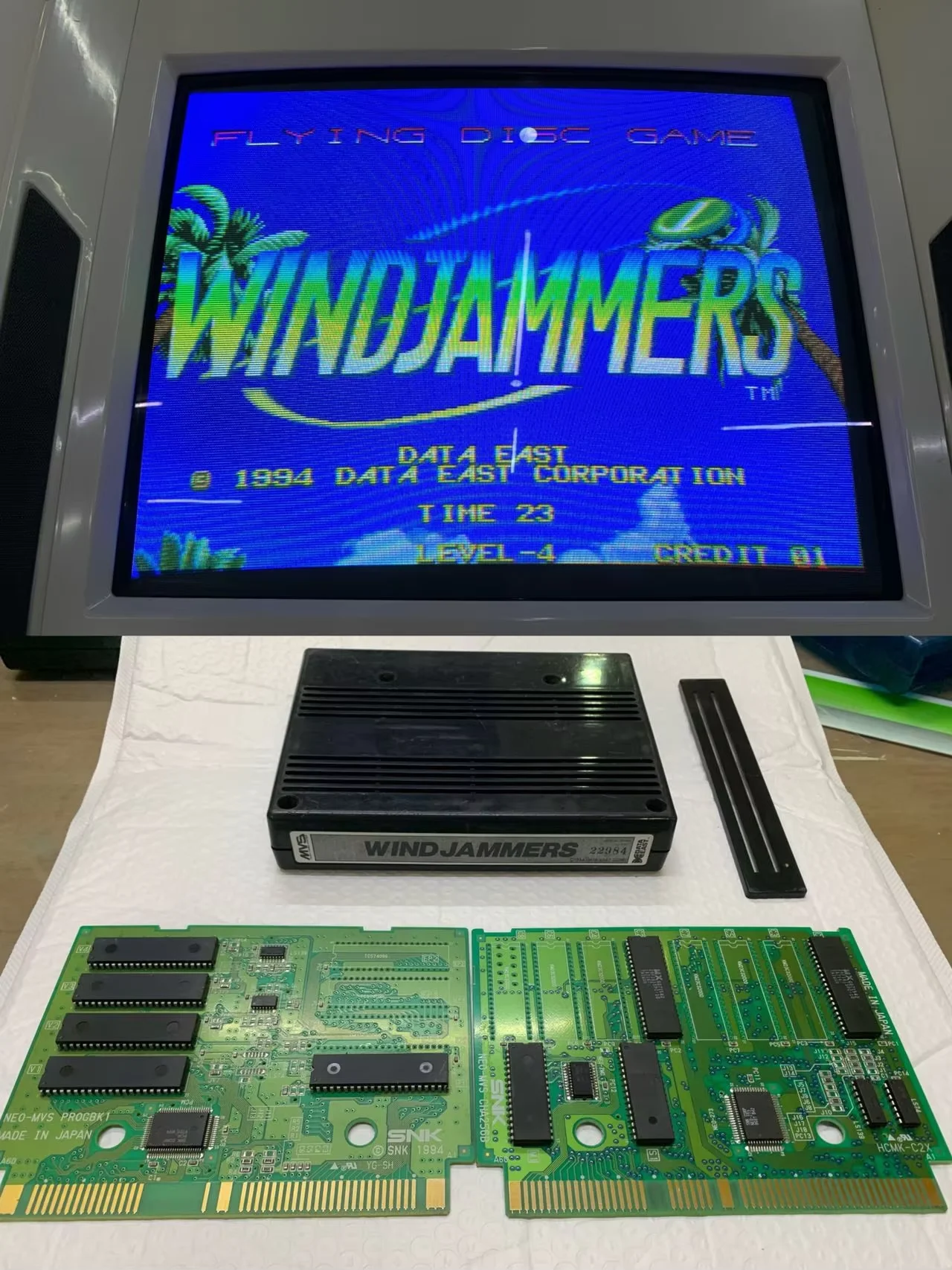 

Игровой картридж Arcade MVS с оригинальным чипом инкапсуляции серии ROM с модифицированной печатной платой