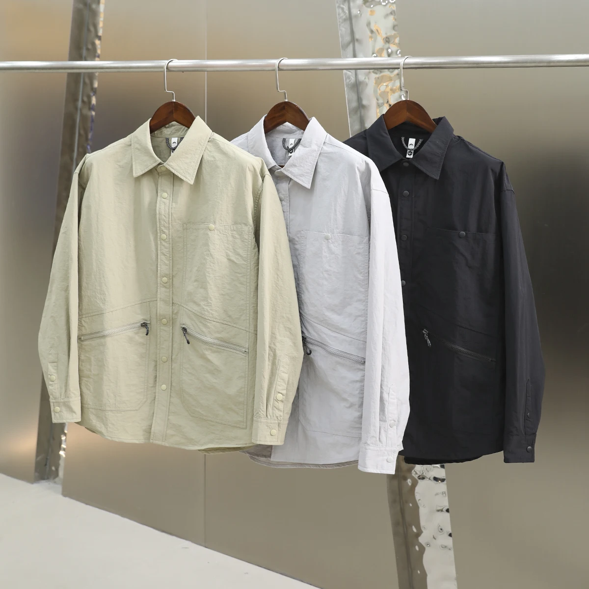 

Мужская функциональная ветрозащитная дышащая легкая куртка с длинными рукавами для активного отдыха, осенняя повседневная рабочая одежда