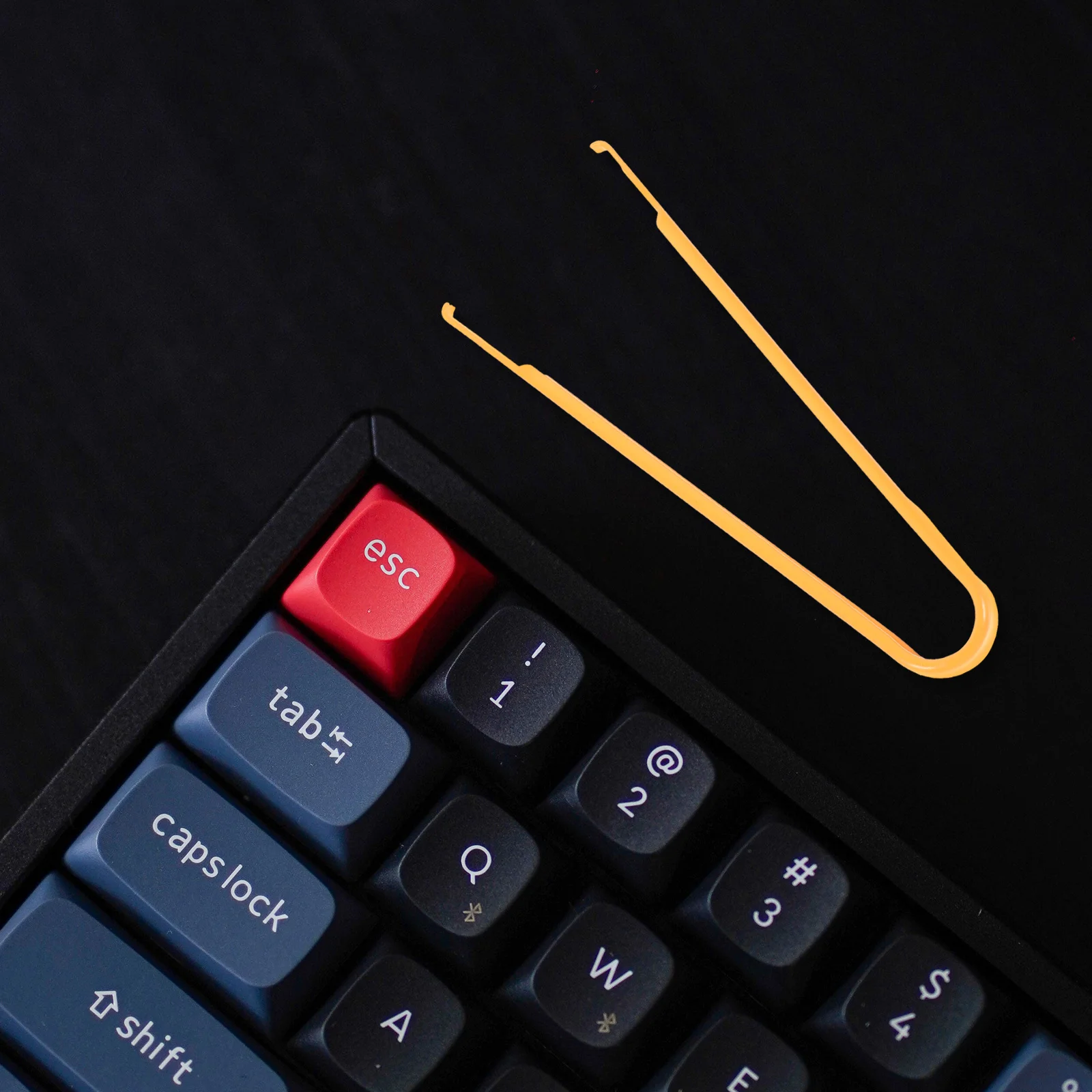 

Stainless Steel Keyboard Caps Puller Durable Mechanical Key Remover Tool for Cleaning and Replacing Keys Key Puller