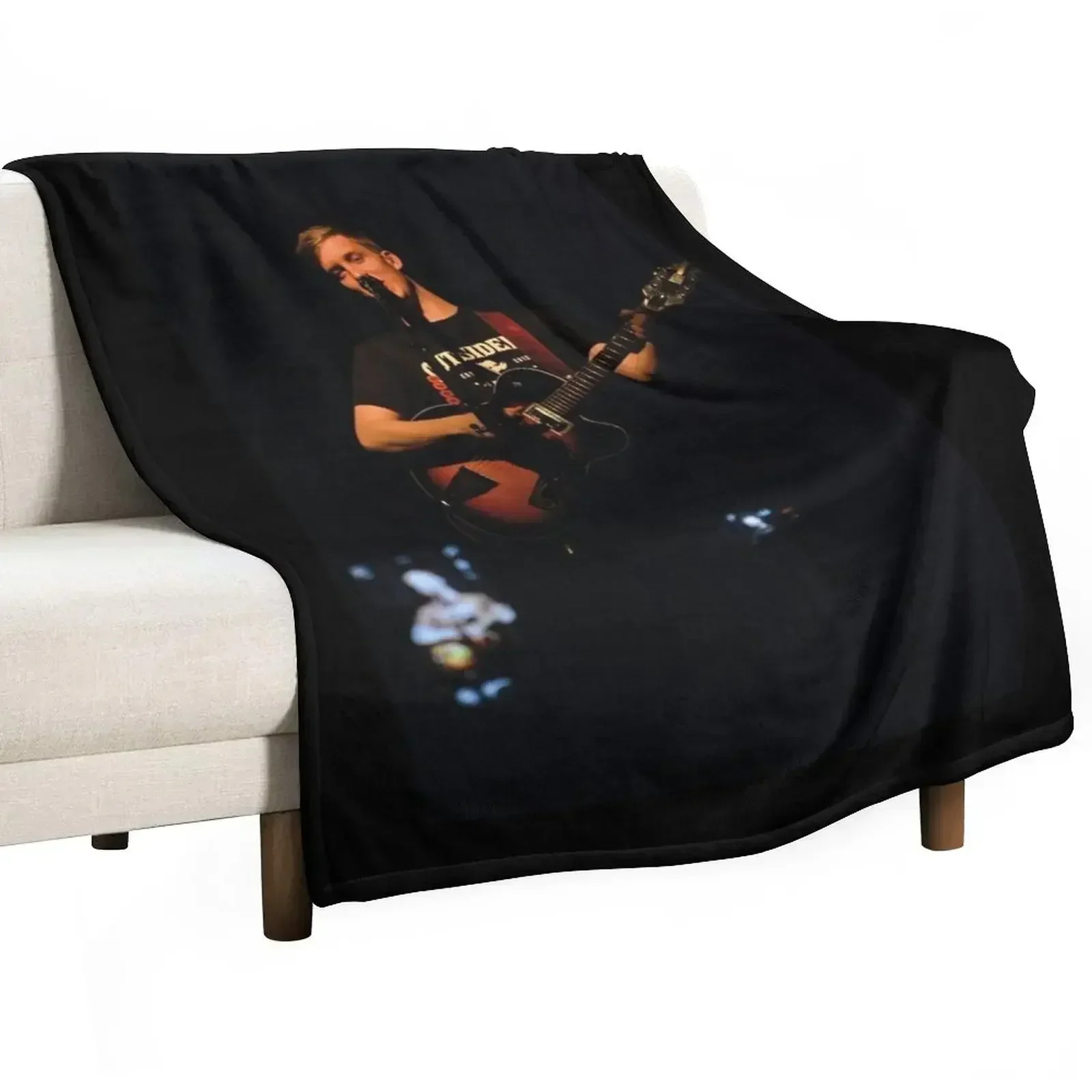 

George Ezra George Throw Blanket Fade Resistant Durable Throw Blanket
