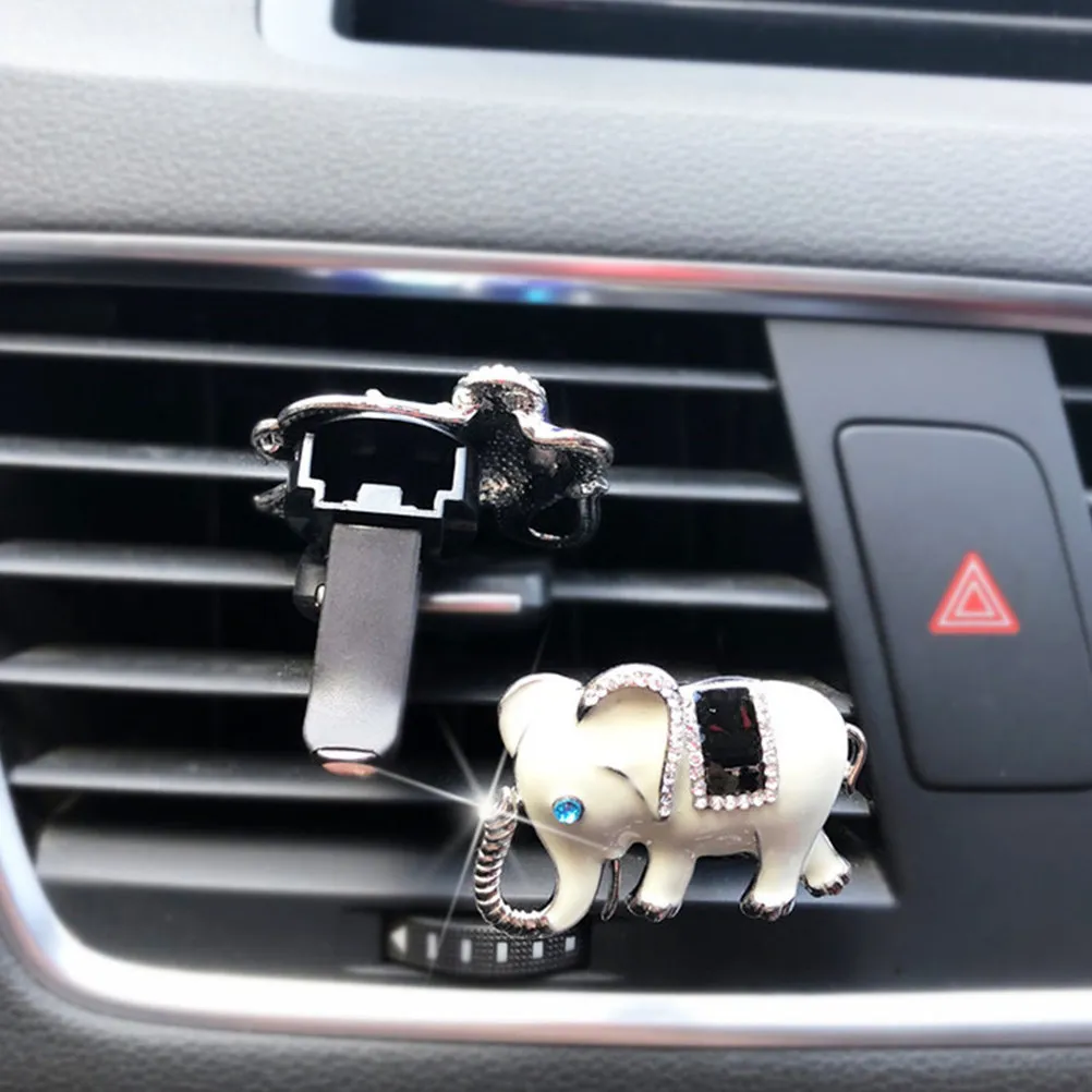 Elephant Car Air Vent Decoration Fragrance Clip Essential Oil Diffuser Car Aromatherapy Clip Interior Decoration Random Color
