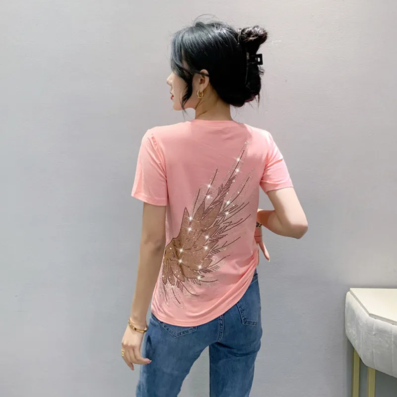 Design Cartoon Wing Diamonds Tees T-Shirt Dla Kobiet Luksusowa Elegancka O-Collar Letnia Szykowna Prosta Bluzka Top