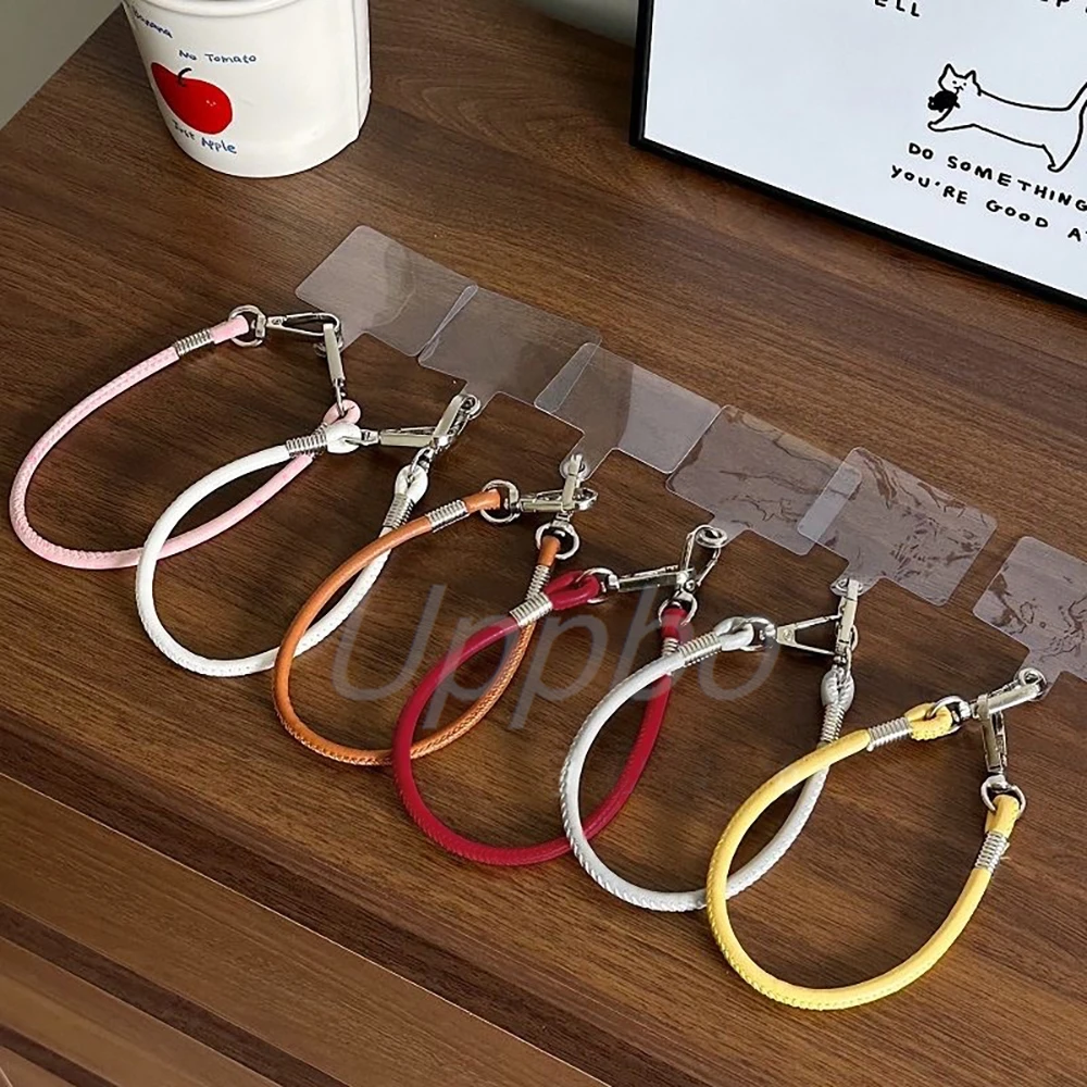 Leather Wrist Lanyard Adjustable Hand Rope With Metal Buckle Clip  Short Chain Anti-release Hanging Ornament Phone Accessory