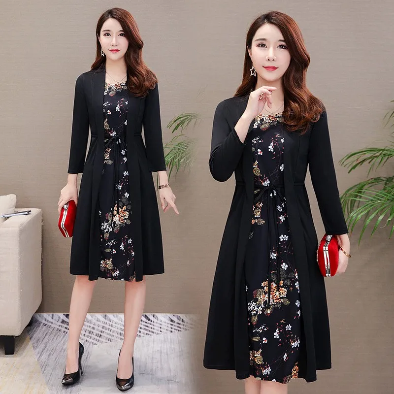 ชุดเดรสลำลองทรงเอไลน์สำหรับผู้หญิงไซส์ใหญ่ แขนยาว คอวี ช่วยพรางหุ่น กระชับเอว มีฟองน้ำเสริมที่ไหล่