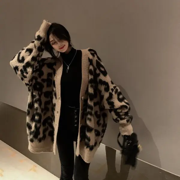plus Size Leopard Print Knitted Jacket Women's Loose Fit Thickened Korean Style Vintage Medium Length Lazy Style Open Cardigan