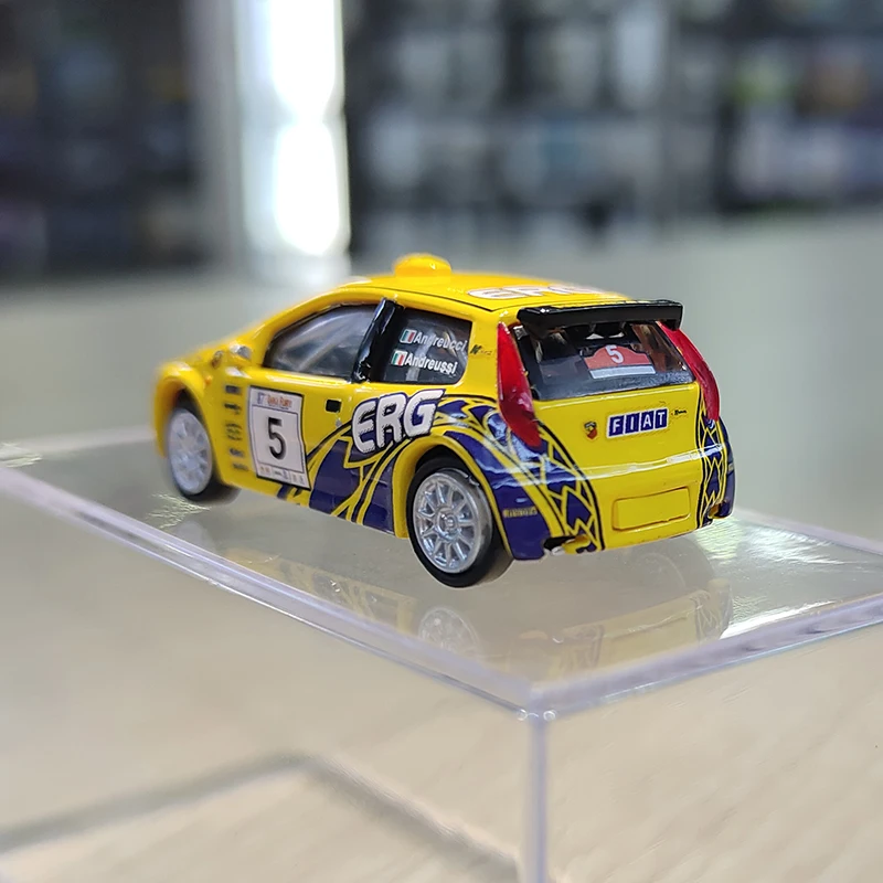 1:87 Simulated Model Cars For Punto Rally (2003) Racing Limited Edition Resin Classic Car Model For Collection Decoration Toy