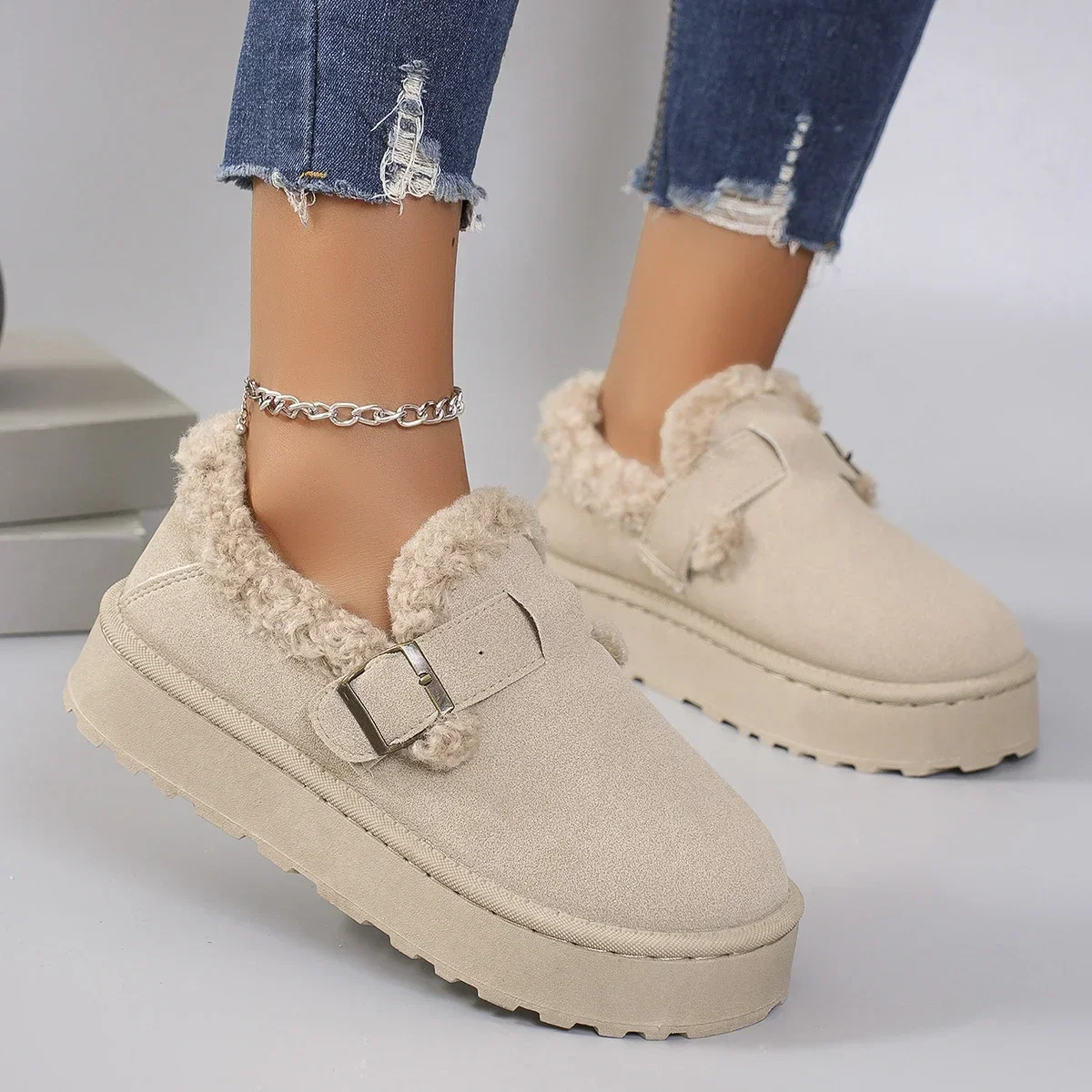 

New Winter Women's Shoes Boken Shoes Plush Fashion Retro Bean Shoes Cotton Women's Flat Sole Slippers Platform Women Boots