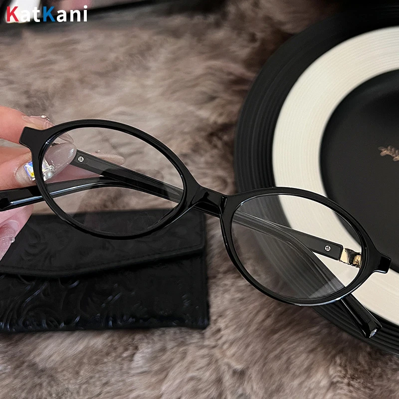 

KatKani High End Fashion Brand Women Retro Oval TR90 Frame Glasses Women's Trendy Optical Myopia Prescription Eyeglasses 2343