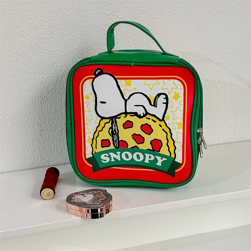 Snoopy Kawaii Cartoon Cosmetic Bag donna grande capacità Ins Pu Square Makeup Bag ragazze Cute Portable Travel Toiletry Storage Bag