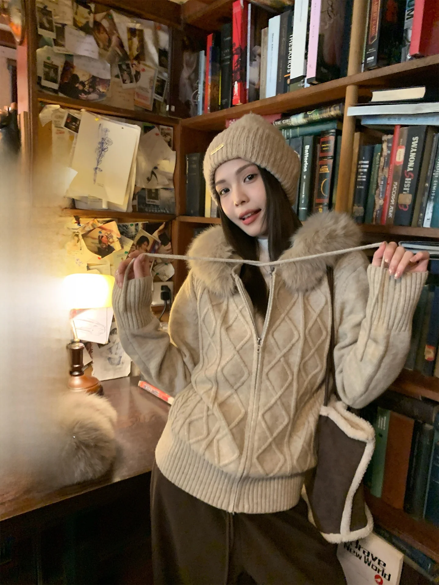 

Trendy Loose Women's Knitted Hat Coat Casual Sle Long Sve Zipper Closure Faux Fur Collar Sweater Cardigan Winter Outerwear