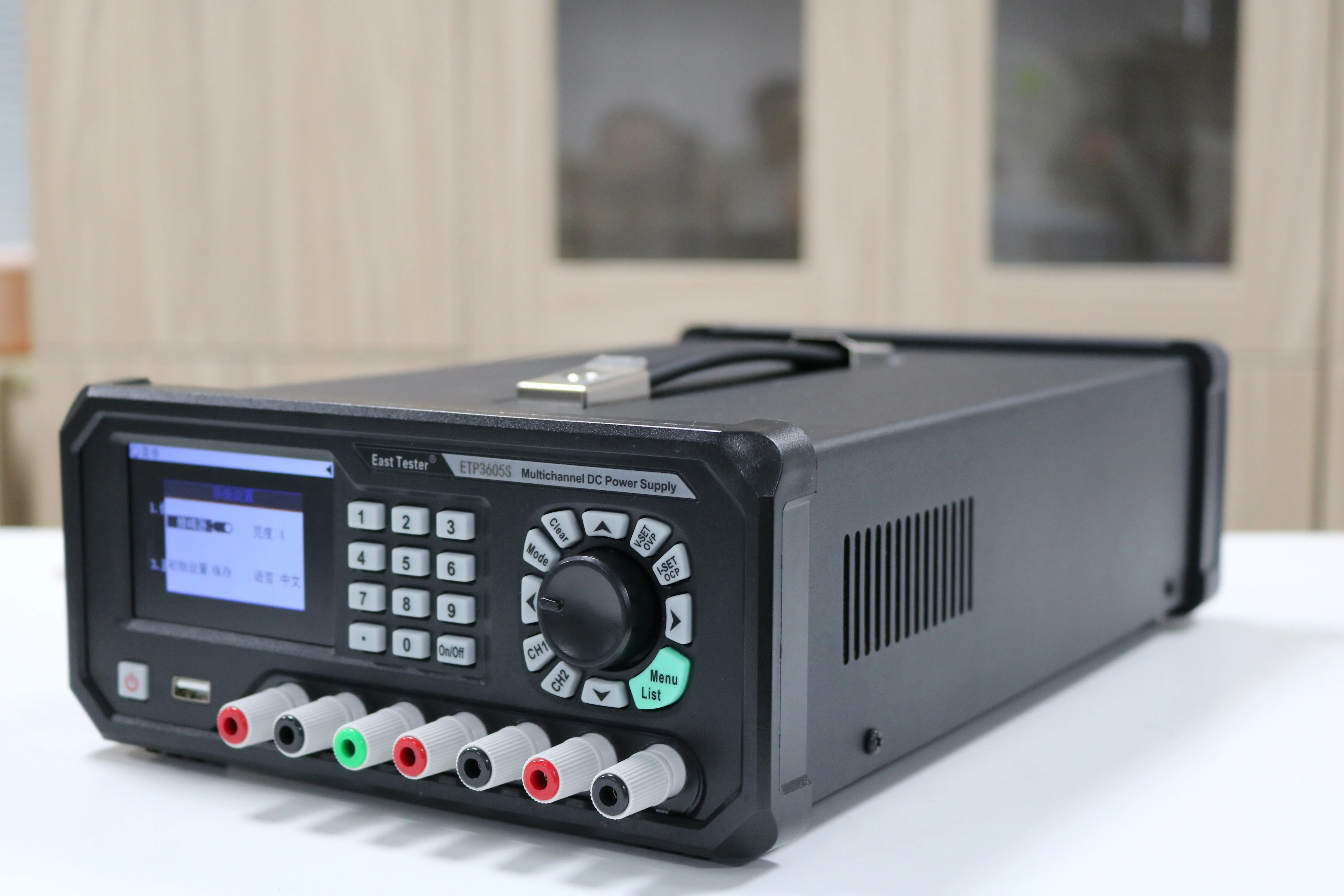 سلسلة ETP-S جهد إخراج مستقر للغاية وضوضاء منخفضة وقنوات متعددة قابلة للبرمجة ومصدر طاقة تيار مستمر وحمل إلكتروني